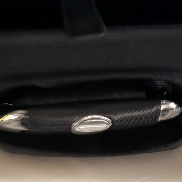 Tumi Laptop Briefcase, 4 wheels - Picture 4 of 7